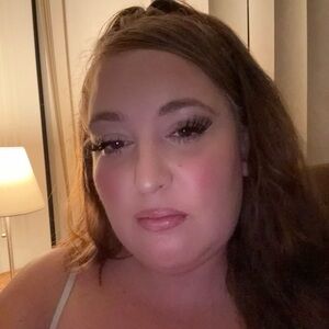 Meet your Posher, Skylar